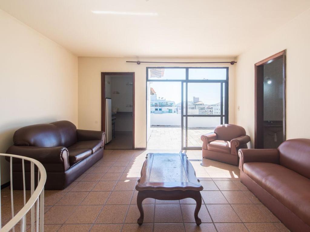 Excelente Cobertura Duplex A 2 Quadras Da Praia Do Forte Com 4 Quartos Cabo Frio Kültér fotó